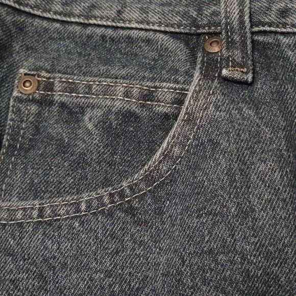 New Wrangler Men's 40x30 regular‎ fit 100% cotton medium wash jeans - Picture 5 of 5